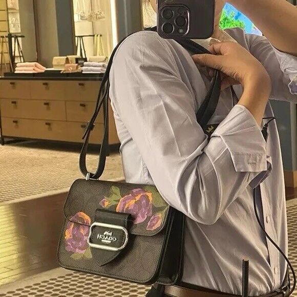 Coach CL415 Morgan Square Crossbody In Signature Canvas With Rose Print NWT $520 - Picture 11 of 12